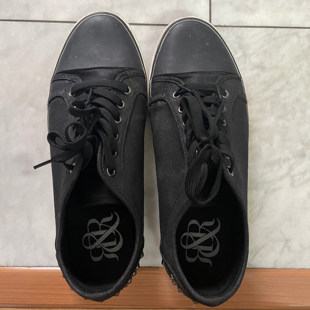 Rock and republic shoes